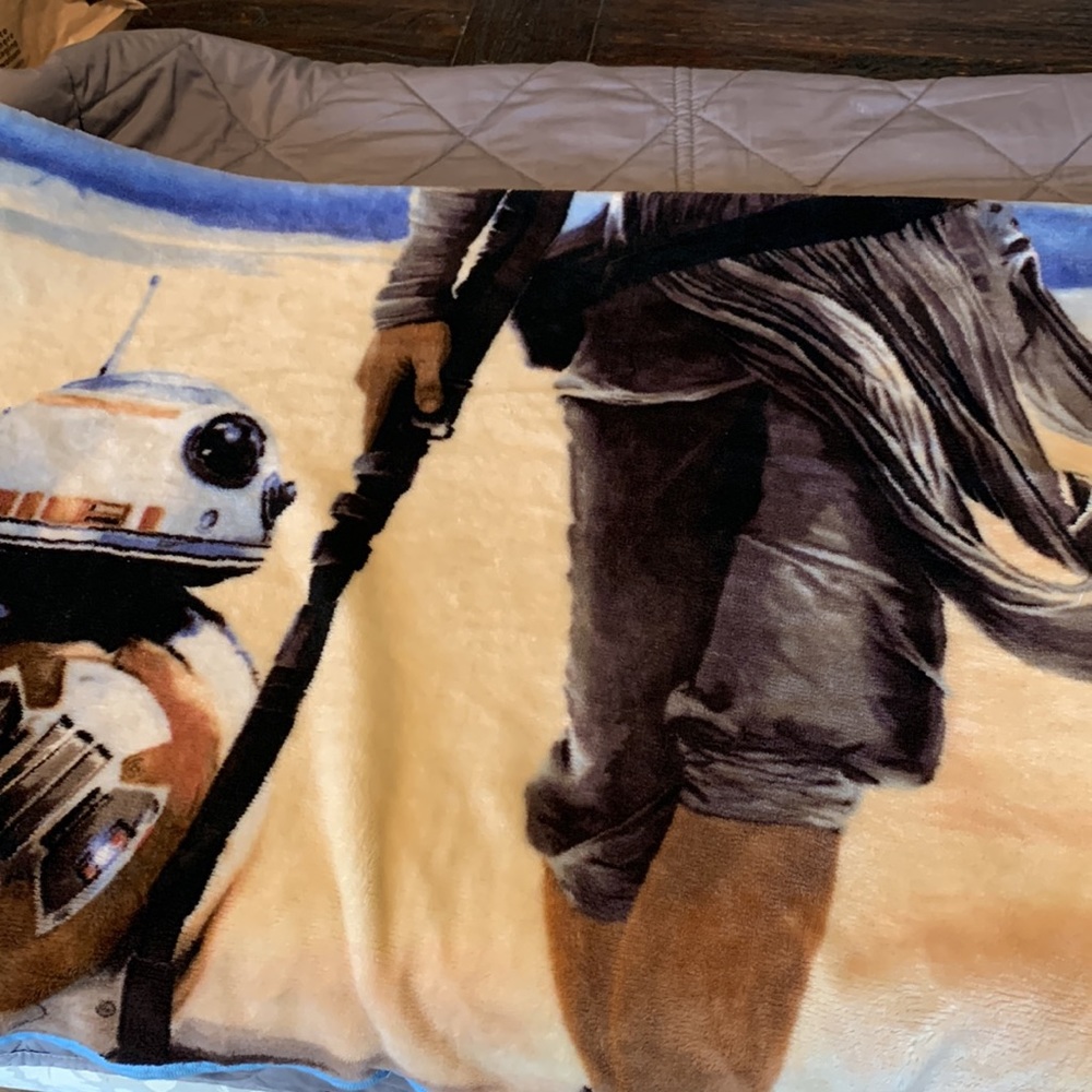 Rey BB8 blanket - Picture 2 of 2